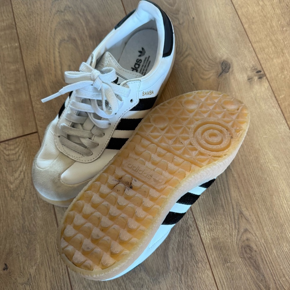 Adidas Samba OG White Black Gum Women's Size 6 Classic Leather Sneaker - Picture 3 of 5